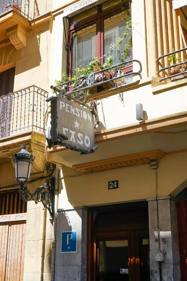Pension Easo San Sebastián Exterior foto